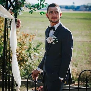 Meet your Posher, Devin